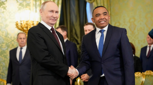 Российская нефть может потечь на мировой рынок через Мадагаскар Российская нефть может потечь на мировой рынок через Мадагаскар